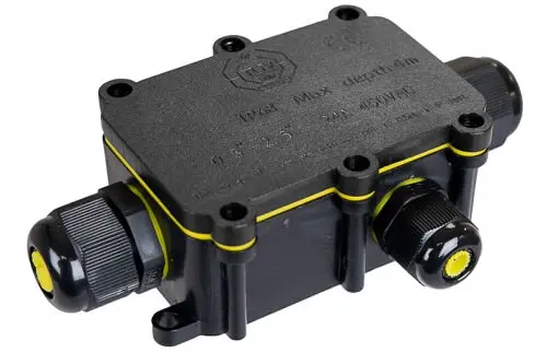 Caja estanca 80x52x37mm, IP68 - 3 prensas estopa  --- BK-3P IP68